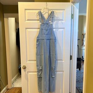 Denim Blue Women's Wide-leg Overalls with Cargo Pockets